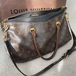 Authentic Louis Vuitton Pallas Monogram Noir